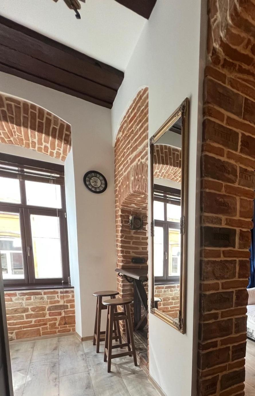 Cozy Loft В Самому Центрі Львова Apartment Exterior photo