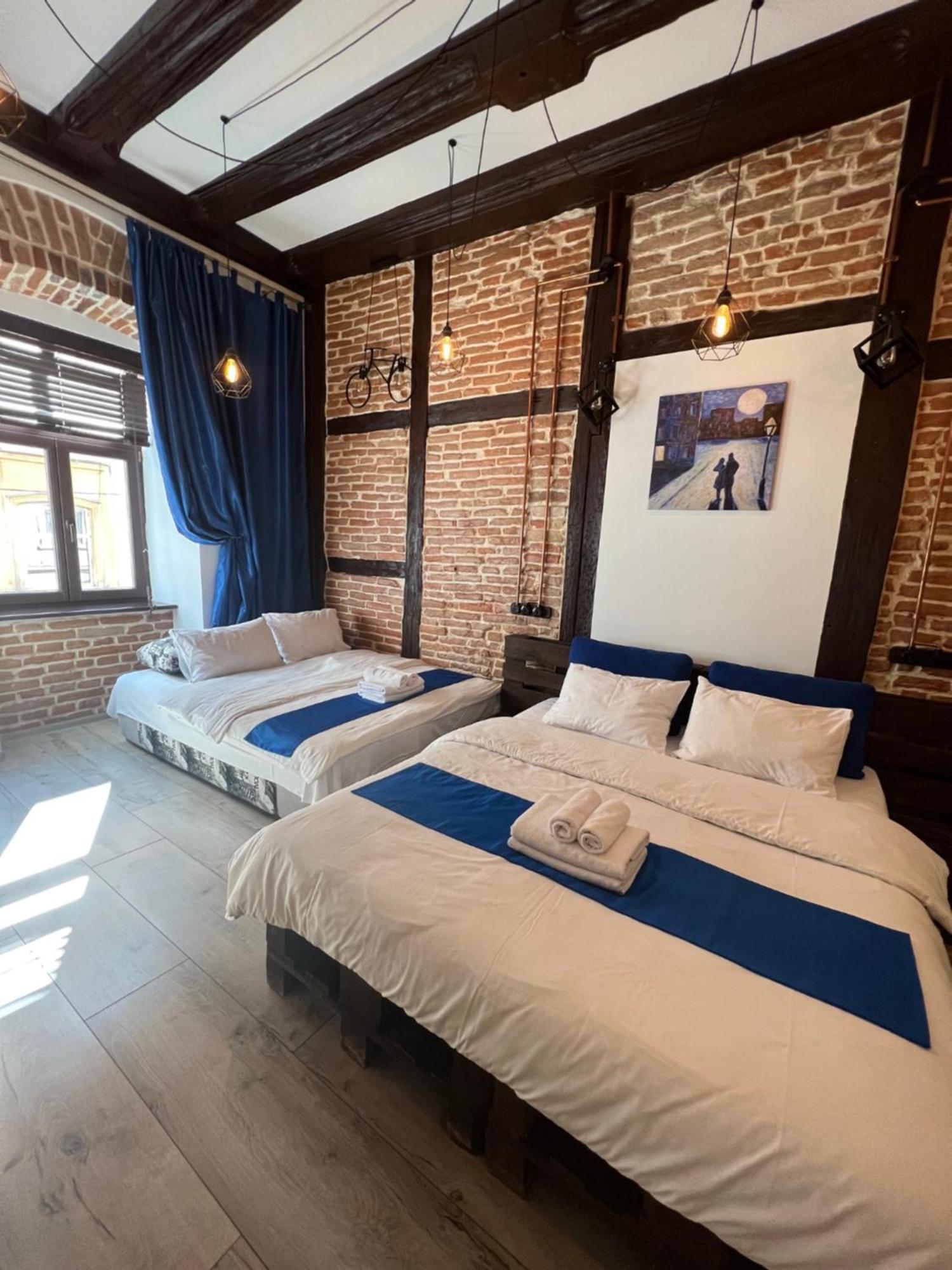Cozy Loft В Самому Центрі Львова Apartment Exterior photo